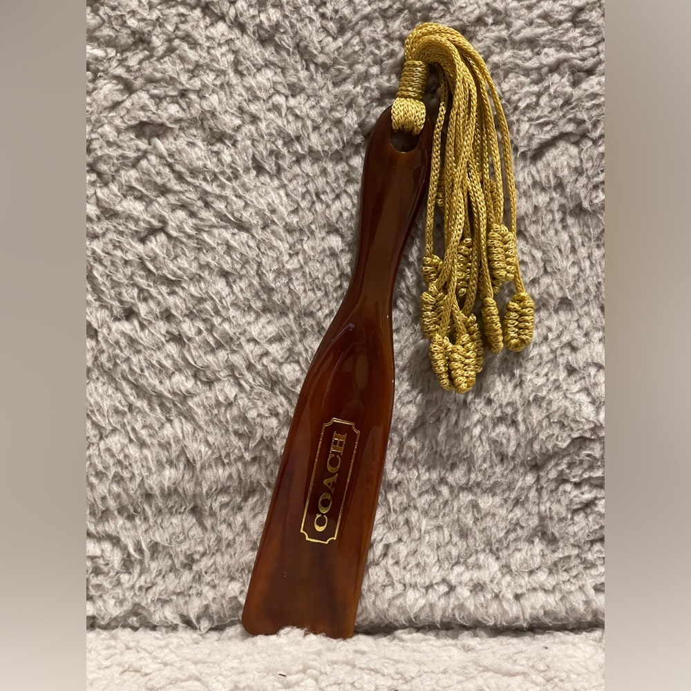 Coach Shoe Horn, Size 7 inch